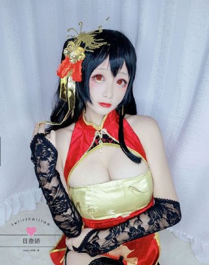 台湾三级情趣内衣秀32