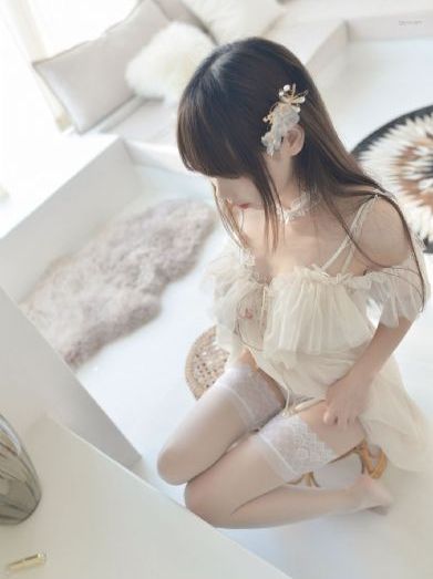 女机械人在线