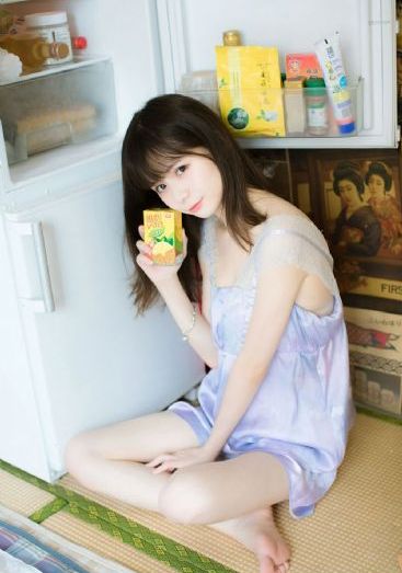 年轻的母亲