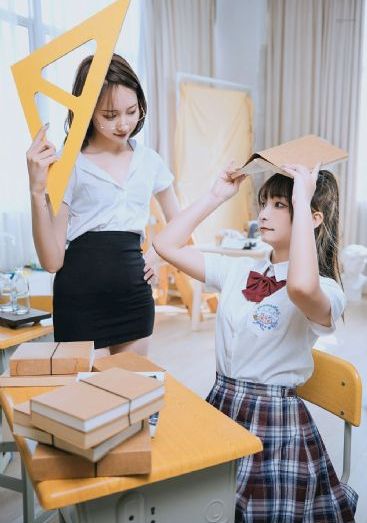 乱亲h女秽乱常视频