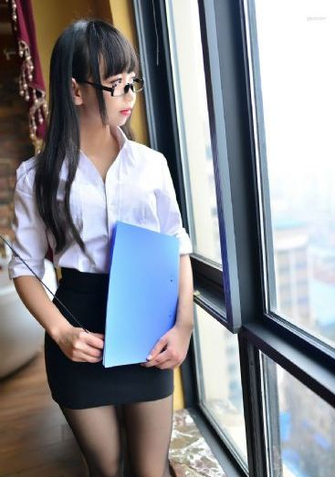 电梯小姐在线观看